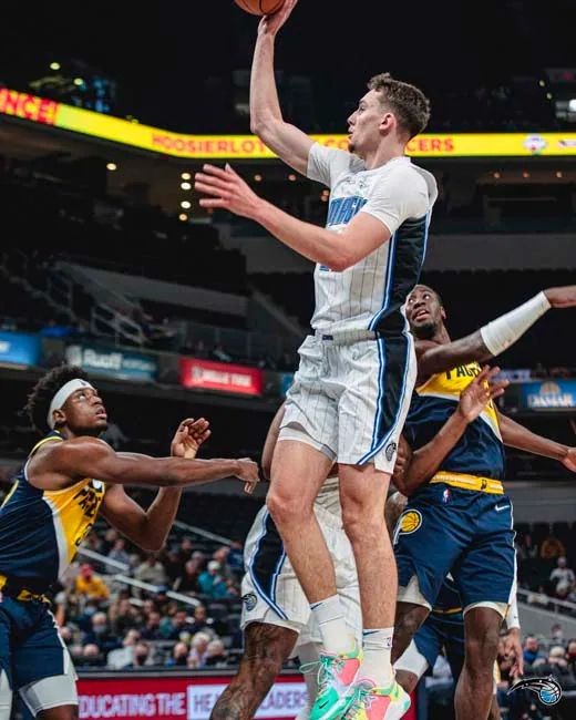 年轻观众产 年轻观众产