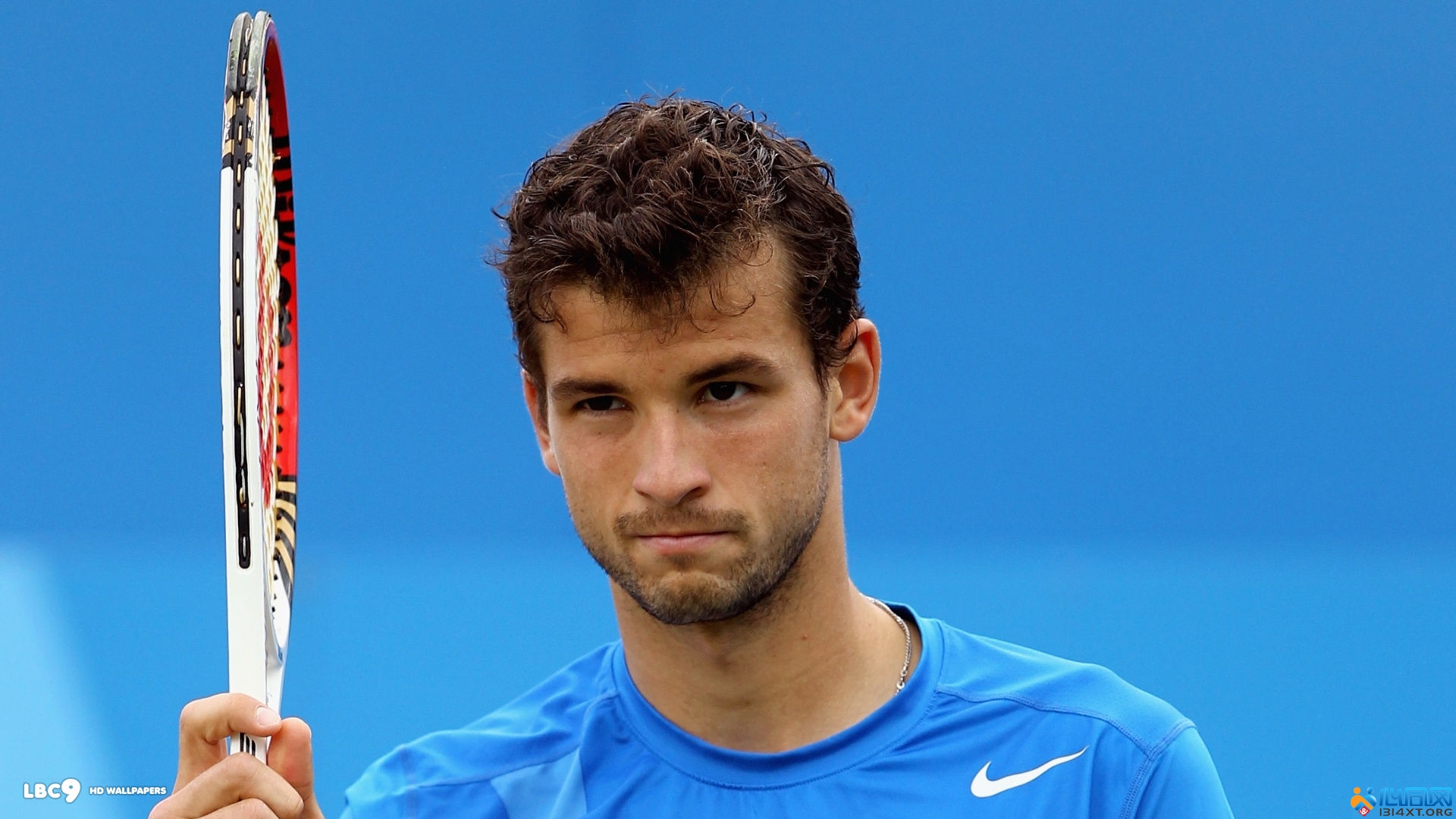 易建联的坚 易建联的坚