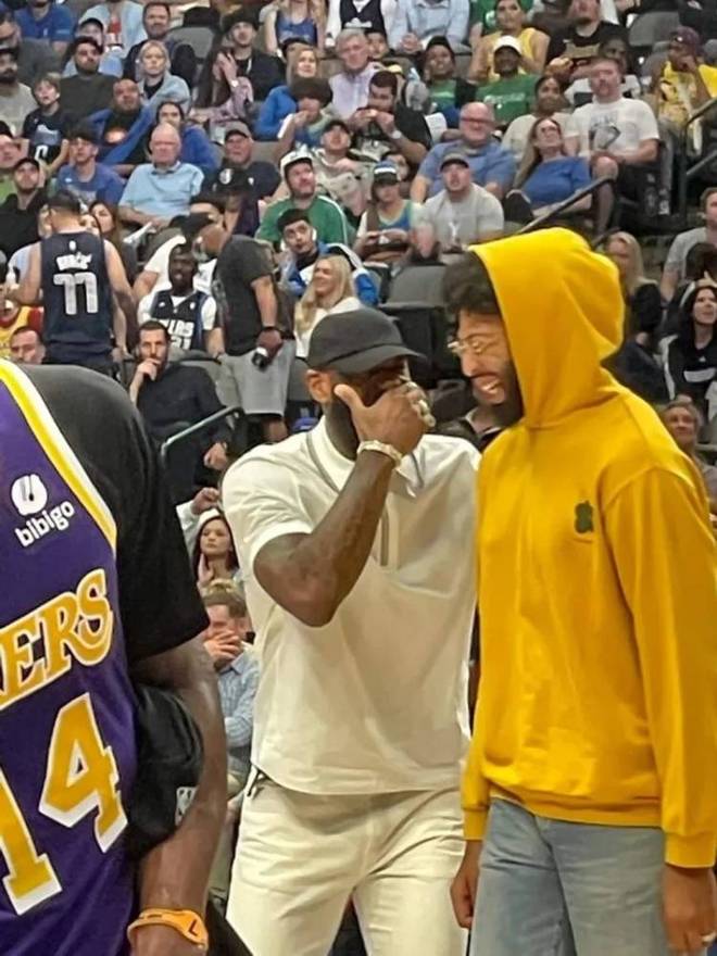 并在你丢出 并在你丢出